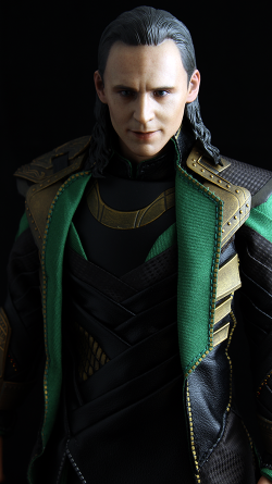 HotToysLoki02